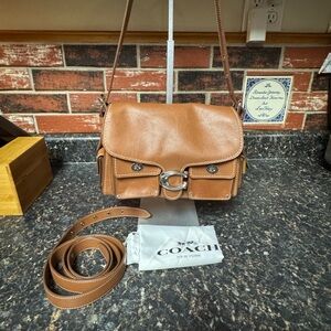 Coach Cargo Western Tabby Burnished Amber-Like New